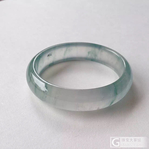欣赏--给大家欣赏一只手镯_手镯翡翠