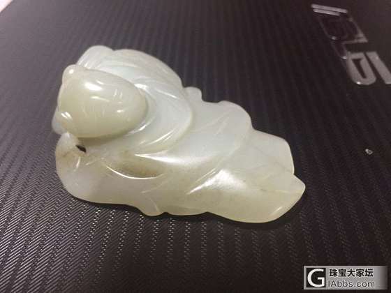 请懂行的专家帮看看这是个什么鬼？_和田玉
