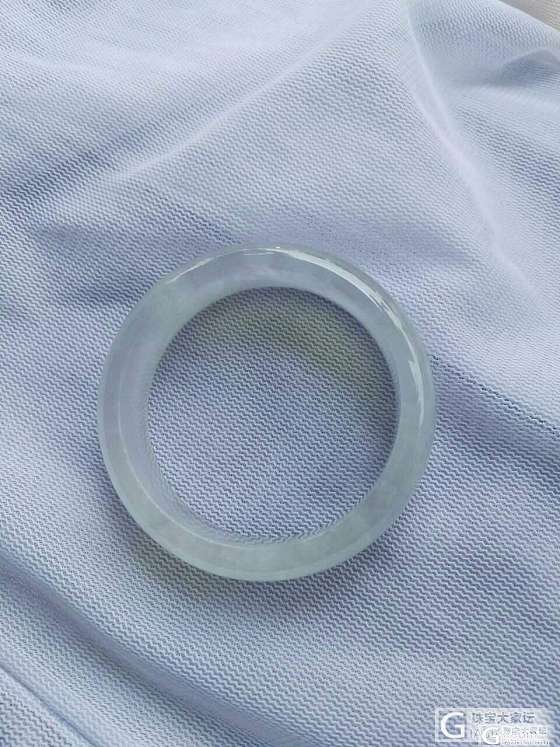 中午窗边重新拍的清晰点了，请帮忙看看_手镯翡翠