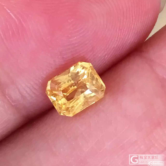 混这么久第一次发的居然是Zircon~3.58克拉金色风信子~_锆石刻面宝石