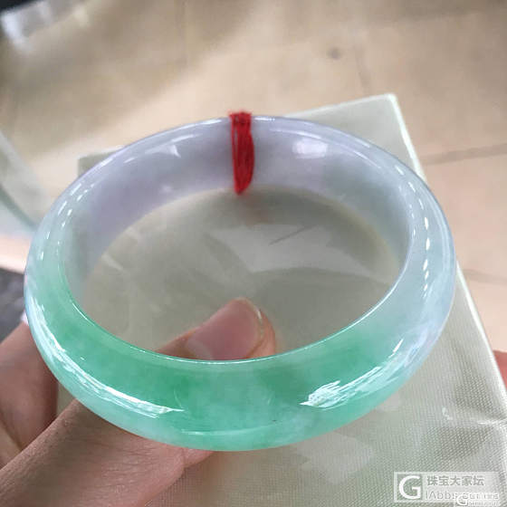 新货一批_手镯翡翠