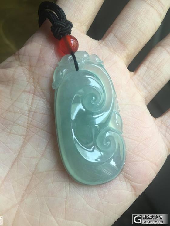 水绿如意_翡翠