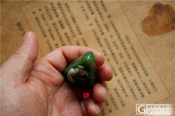 【纵横】俄碧玉白皮料荷花挂件~_挂件和田玉碧玉