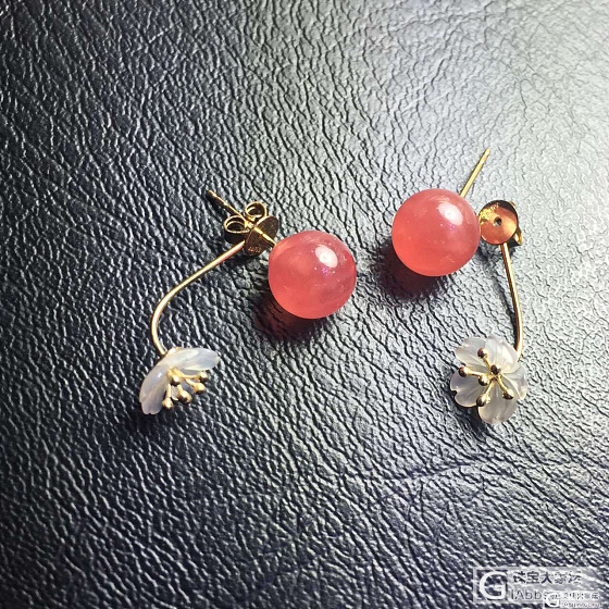 新款红纹石耳钉_红纹石