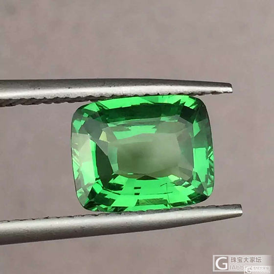 2.58克拉vvg沙弗莱_刻面宝石沙弗莱