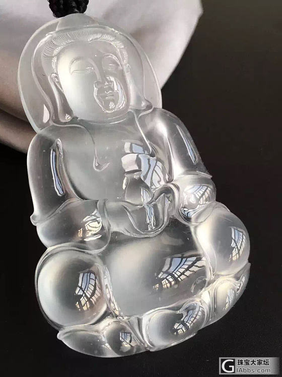 玻璃种的大观音_翡翠