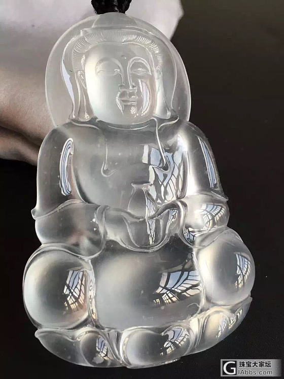 玻璃种的大观音_翡翠