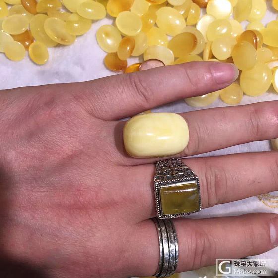 蜜了，难得蜜了一颗面包戒_戒指蜜蜡