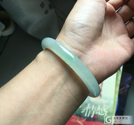 新入的镯_手镯翡翠