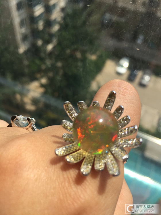 水晶欧泊极光七彩戒指_欧泊