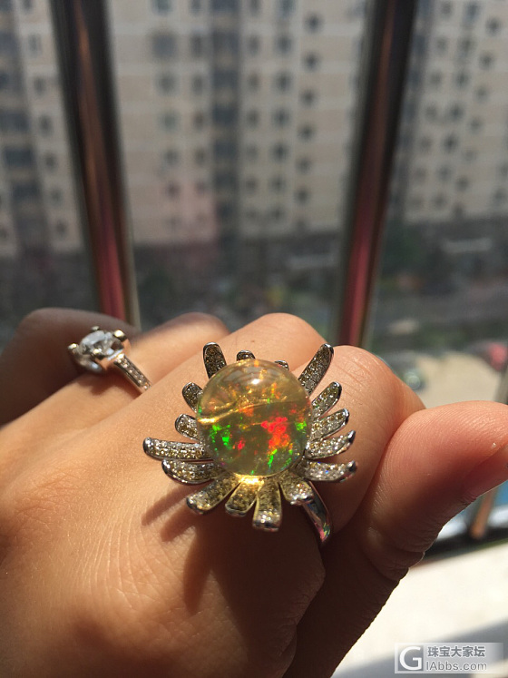 水晶欧泊极光七彩戒指_欧泊