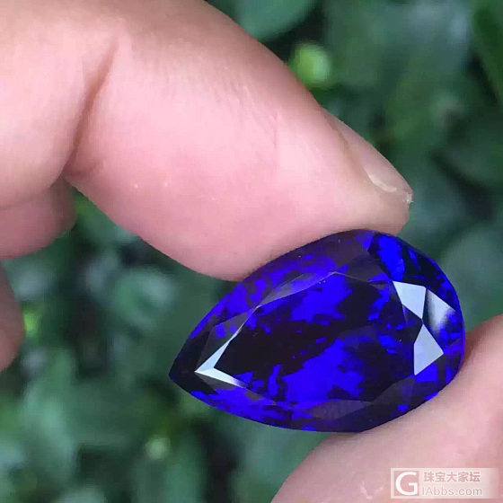 这枚23.48克拉的水滴型坦桑石裸石，颜色很蓝，大家看一下是否值得入手？_刻面宝石