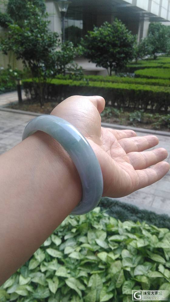 最近买的手镯_手镯翡翠