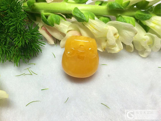 肥嘟嘟圆鼓鼓的鸡油黄蜜蜡木鱼_蜜蜡