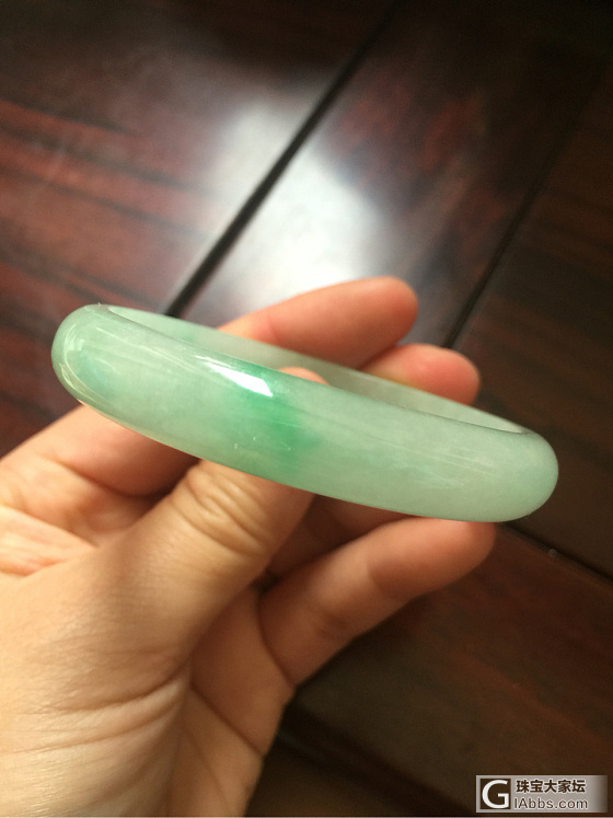麻烦看下这是什么镯子_手镯翡翠