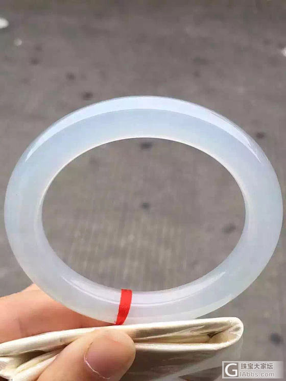 冰种春色圆条_手镯翡翠