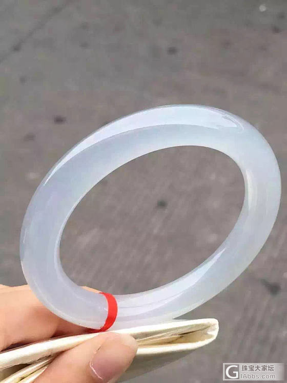 冰种春色圆条_手镯翡翠