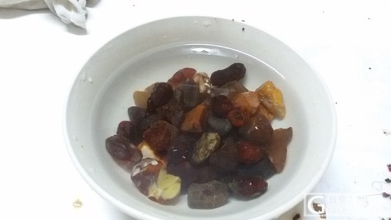 手工做的乌克兰琥珀蜜蜡首饰_打磨珠串琥珀蜜蜡
