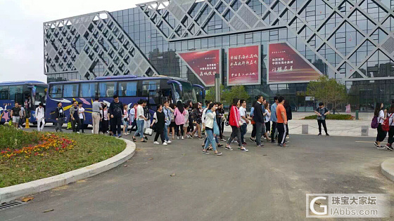 苏州渭塘珍珠城～东海水晶批发集市_东海苏州珍珠水晶集散地