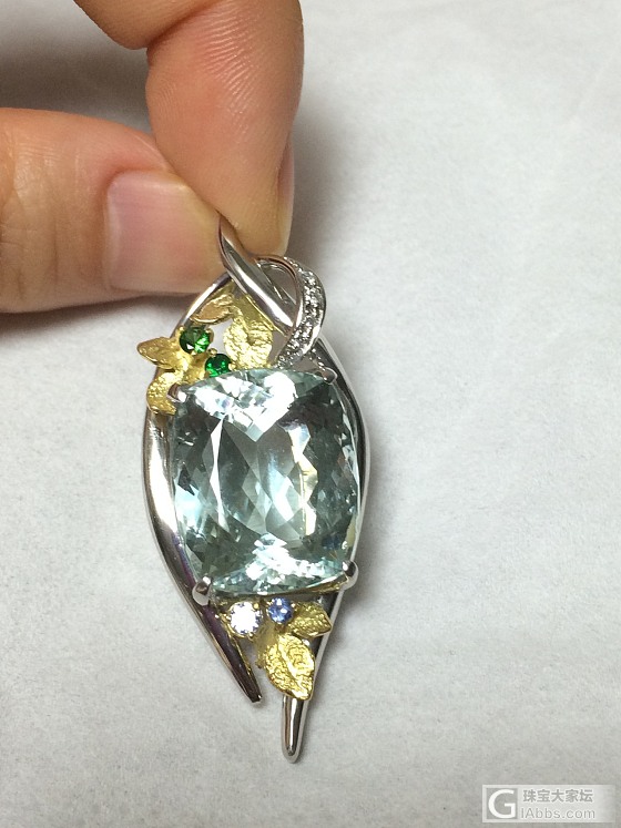 海蓝宝12.75ct_刻面宝石吊坠海蓝宝