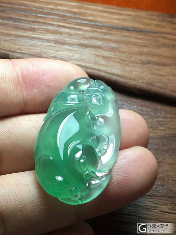 给各位坛友送鱼 祝各位年年有余_翡翠