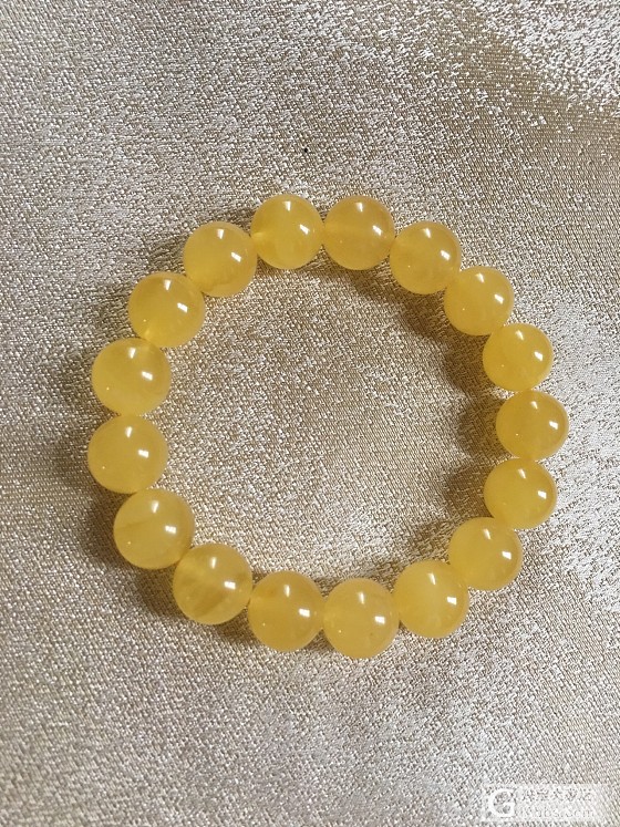 求鉴定 是真是假 自己不懂_珠串蜜蜡挂件