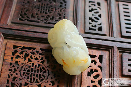 【荣毅】6月25上新：两件白玉籽料精品！_挂件白玉和田玉