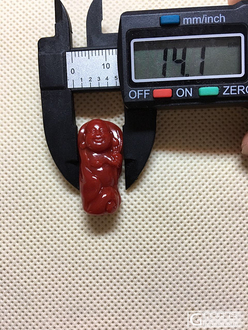 请大家看看，这个克价多少_珊瑚