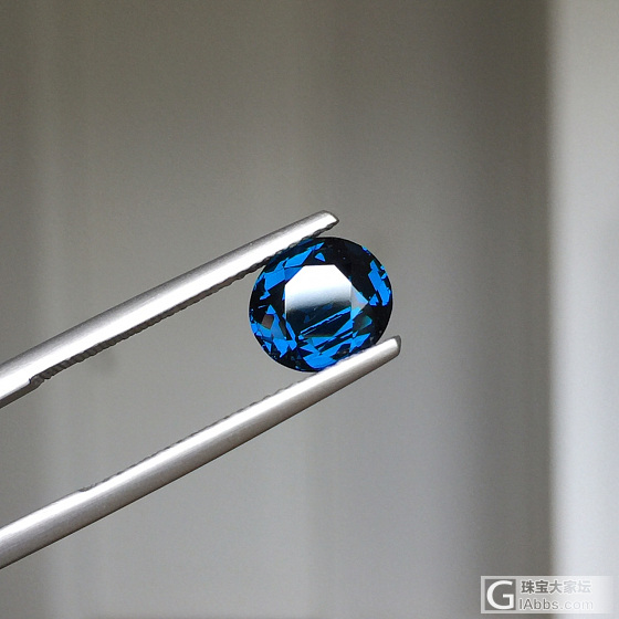 2.1克拉钴尖晶石_珠宝彩色宝石刻面宝石尖晶石