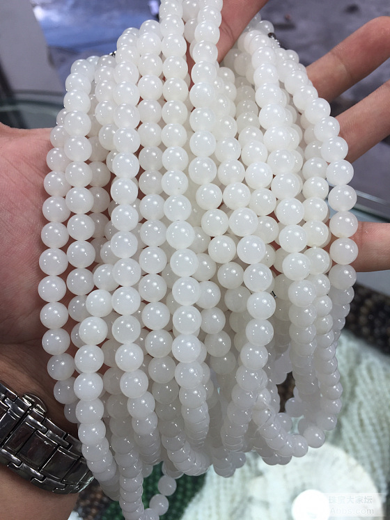 昆仑玉_和田玉珠串
