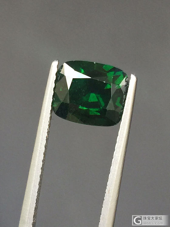 【皇家彩宝】2.14ct 沙沙一颗_刻面宝石沙弗莱