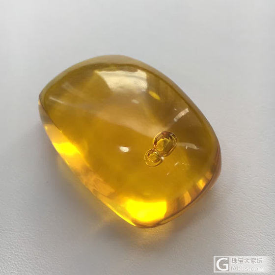 分享一下昨儿在朋友那看到的几个宝贝_蜜蜡