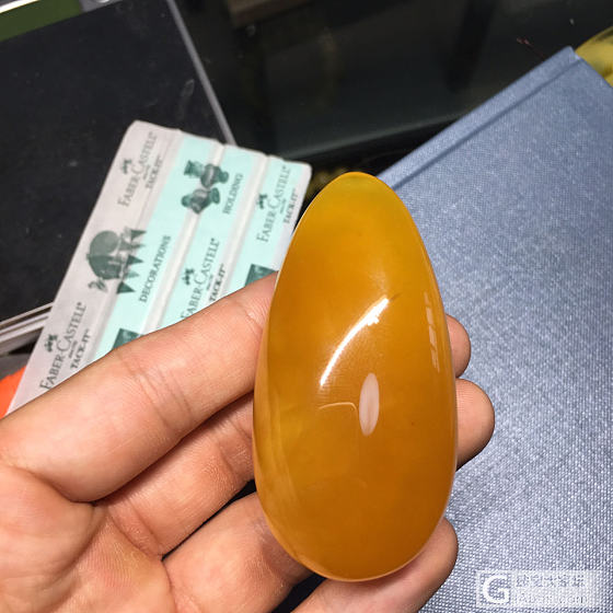 忍不住得瑟一下 晒鸡油红蜜蜡炮弹一枚_琥珀蜜蜡