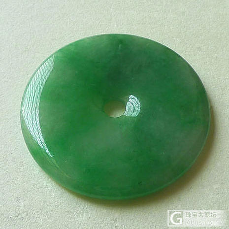 有没有喜欢的款式？_翡翠