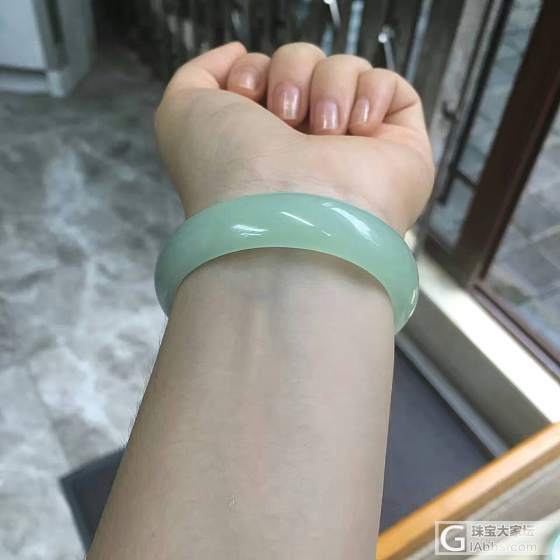 完了，这让我如何开口？_手镯翡翠