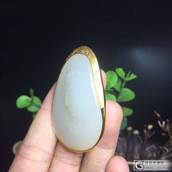白玉籽料金镶玉观音_白玉