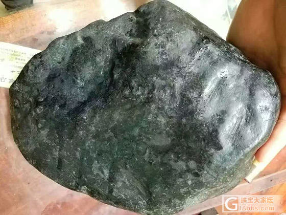 开窗镯子料_翡翠