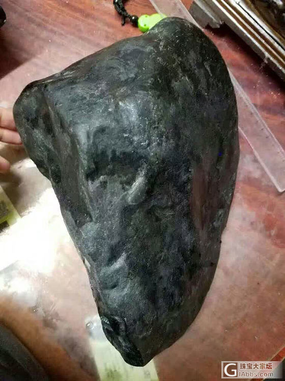 开窗镯子料_翡翠