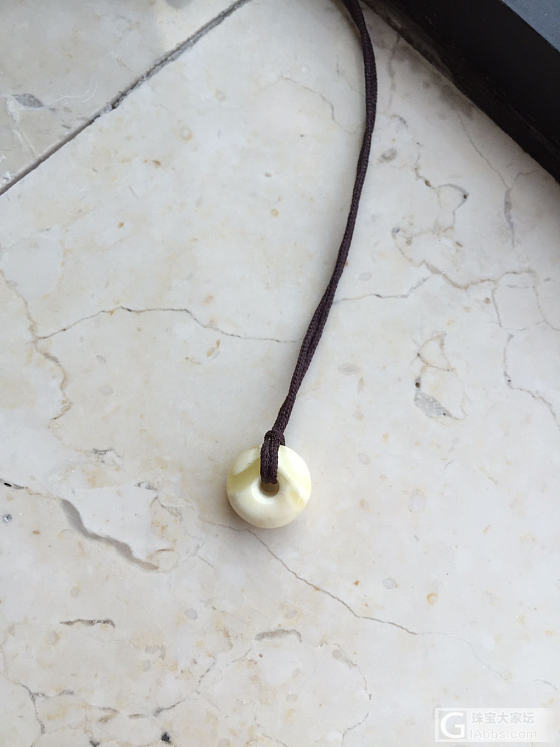 清水漂的一颗瑕疵珠，改改_打磨蜜蜡