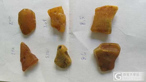 天气太热了，在家整理蜜蜡，出闲置，原石，随形手链和项链都有，价格低，亏出_琥珀蜜蜡