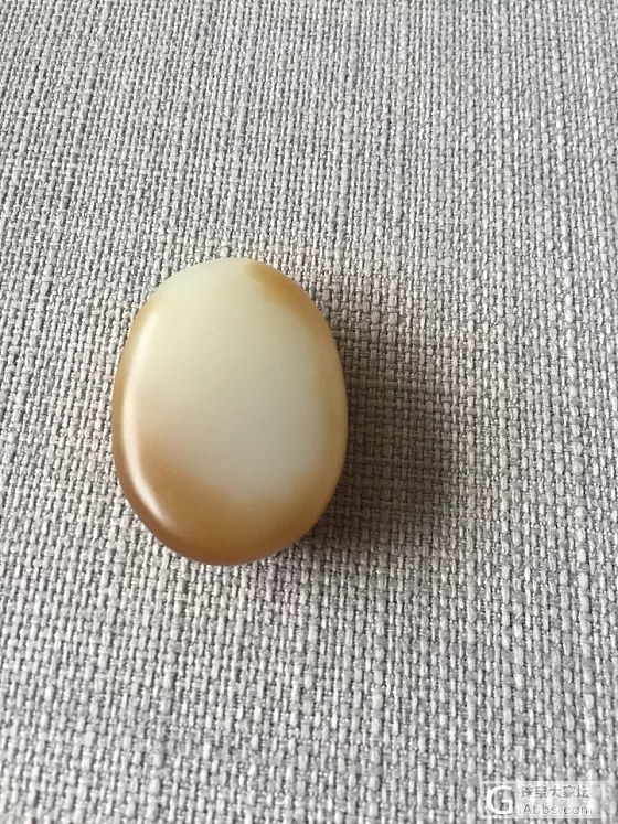 转青梅家坠子_挂件和田玉