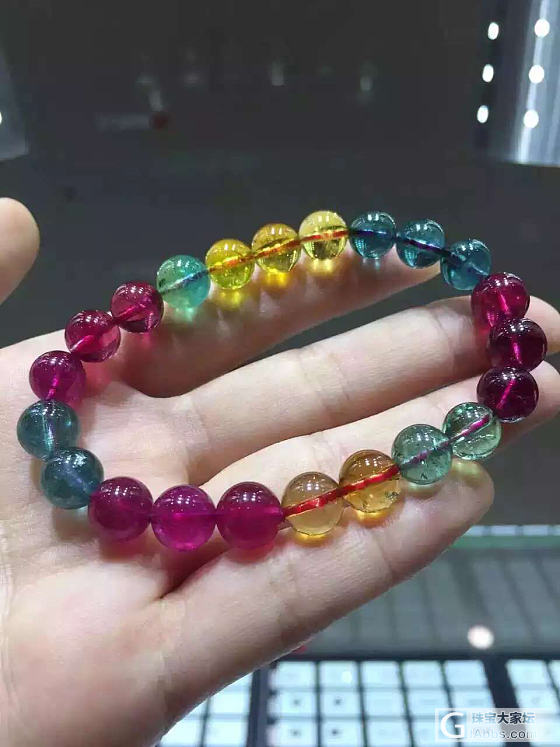 毒物_珠串碧玺