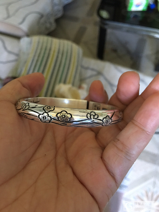 今天收到的镯子，很喜欢_银手镯