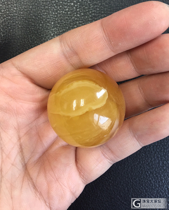 一个蜡质不错的大珠 35mm_琥珀蜜蜡