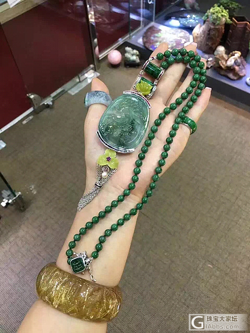 翡翠_翡翠
