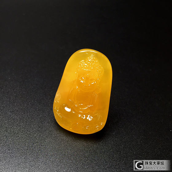 发点精品蜜蜡雕刻件给大伙欣赏一下_牌子蜜蜡