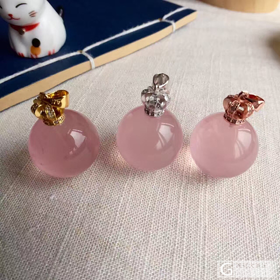 粉嘟嘟的球球_吊坠粉晶