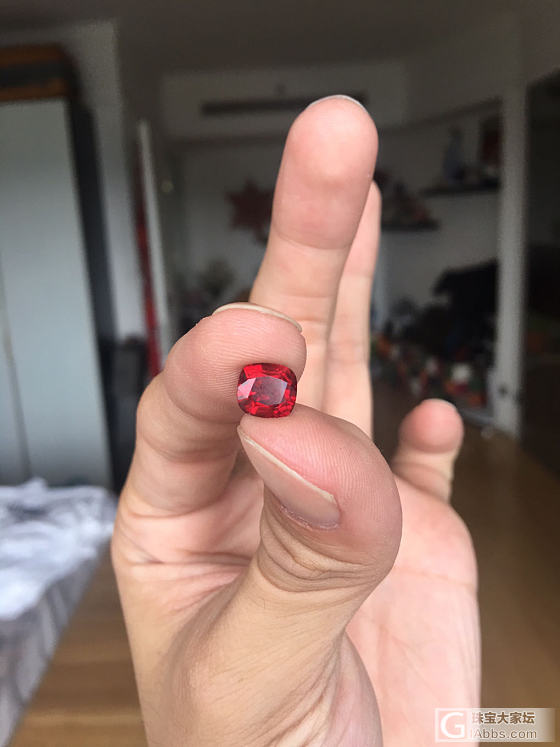 再来颗红色的_刻面宝石尖晶石
