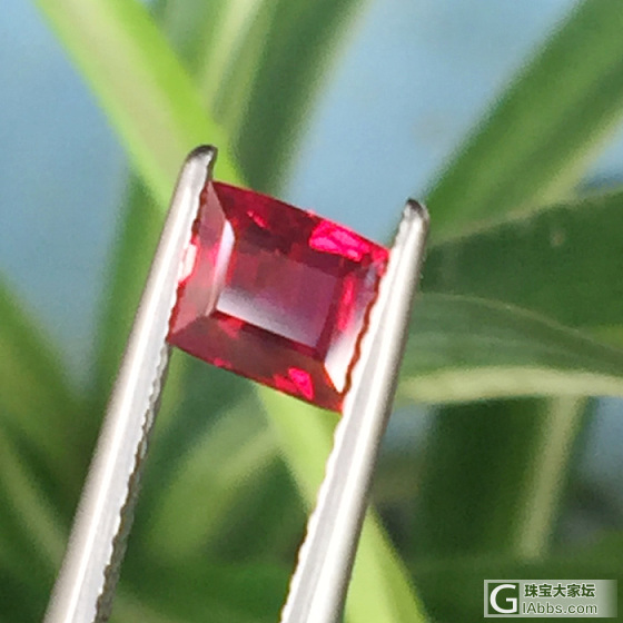 ［皇家彩宝］红宝石 1.02ct 缅甸_红宝石刻面宝石
