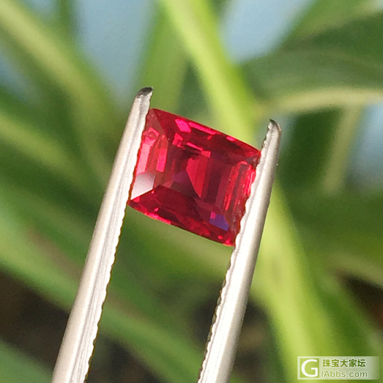 ［皇家彩宝］红宝石 1.02ct 缅甸_红宝石刻面宝石